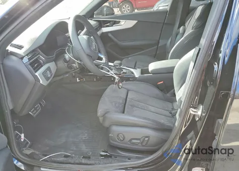 2022 Audi A4 Premium Plus 45 z USA, uszkodzony, nr VIN WAUEAAF41NN012099